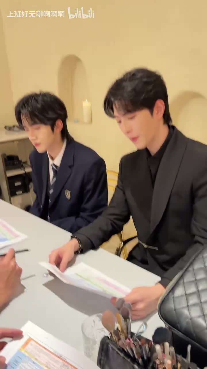 25.08.10D4的直播前小碎片（阿星：已经帮你想好了哦）