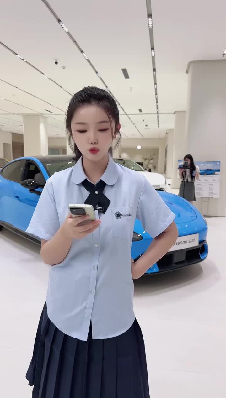 小米汽车_深圳龙岗万科体验店_2026-04-10_23-12-39_000