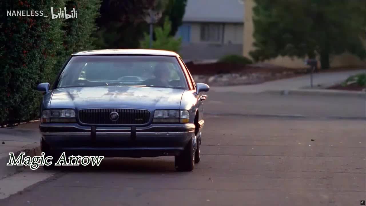 麦克在老白家安装窃听器 Magic Arrow