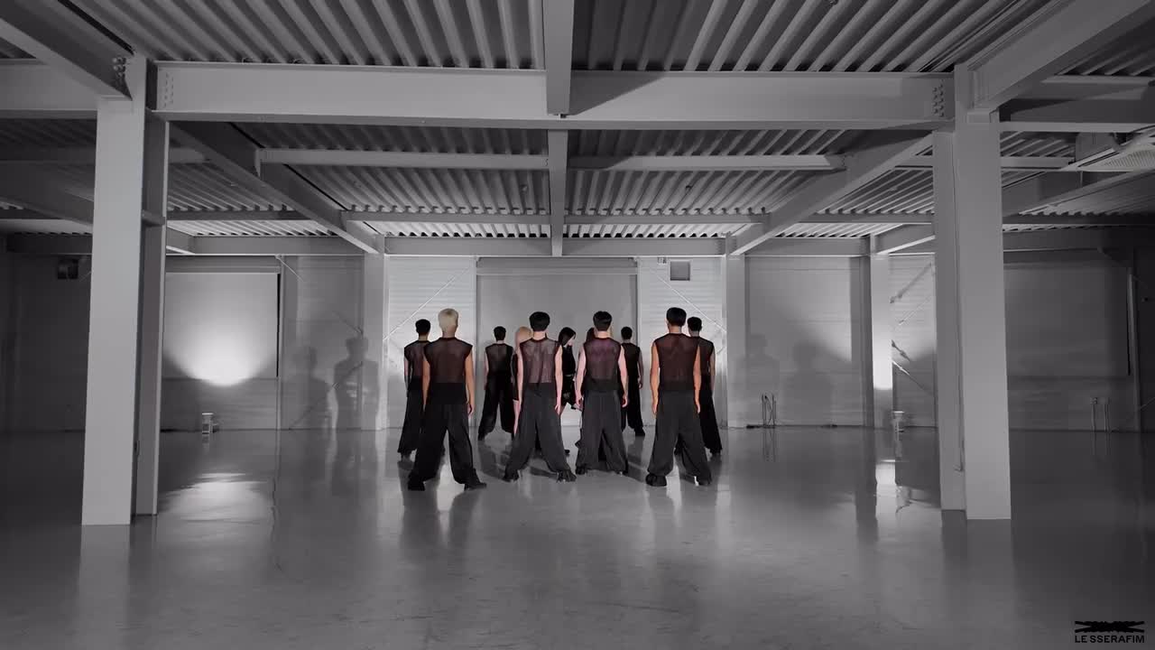LE SSERAFIM - CELEBRATION Dance Practice (Moving ver.)