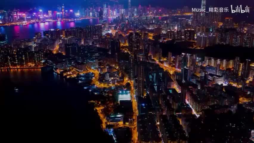 《漫步人生路》《恋人未满》《挥着翅膀的女孩》