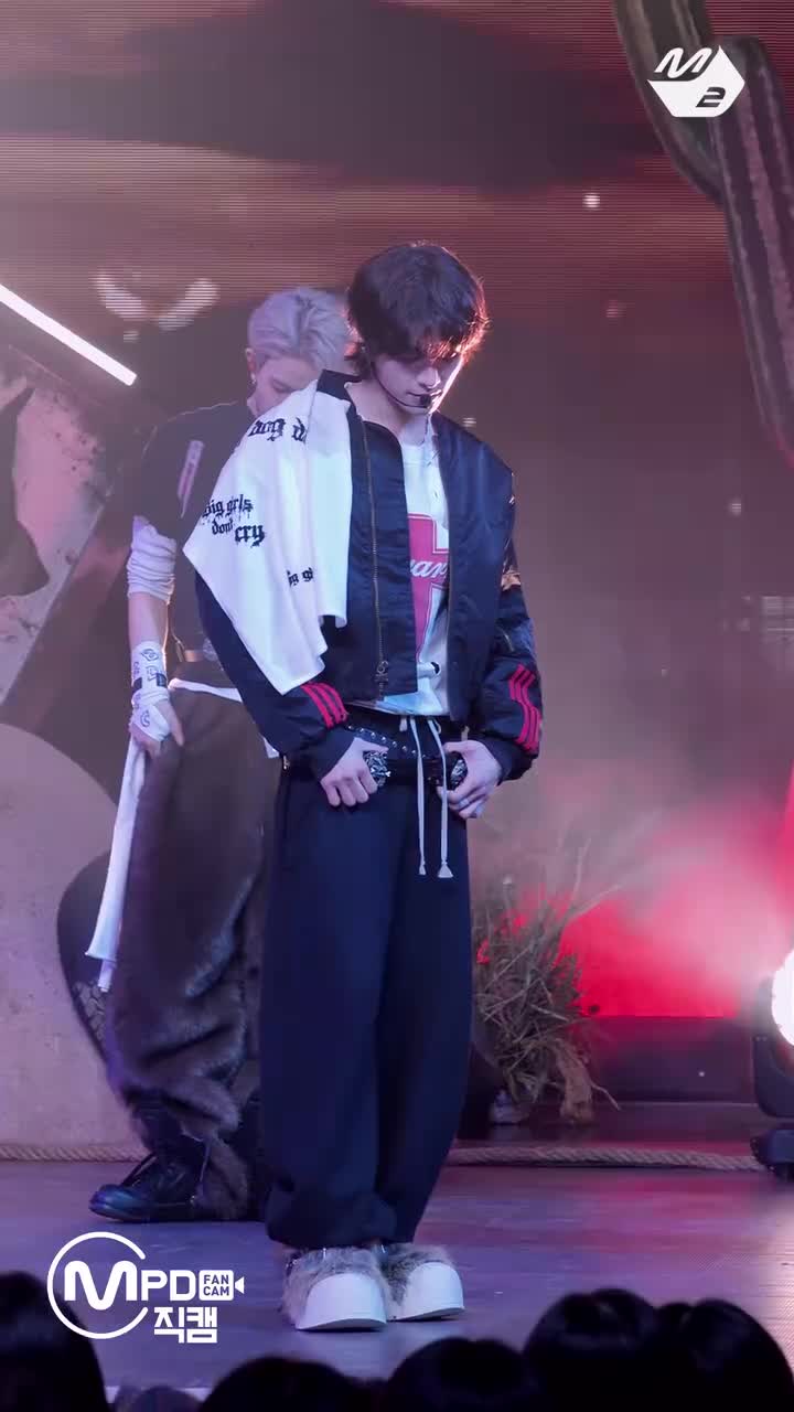 4K 沈载伦竖版直拍