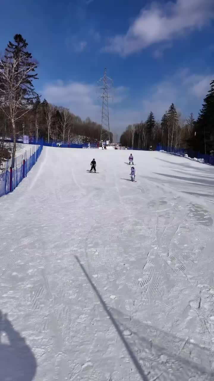 20250227小小拿捏，滑雪滑雪