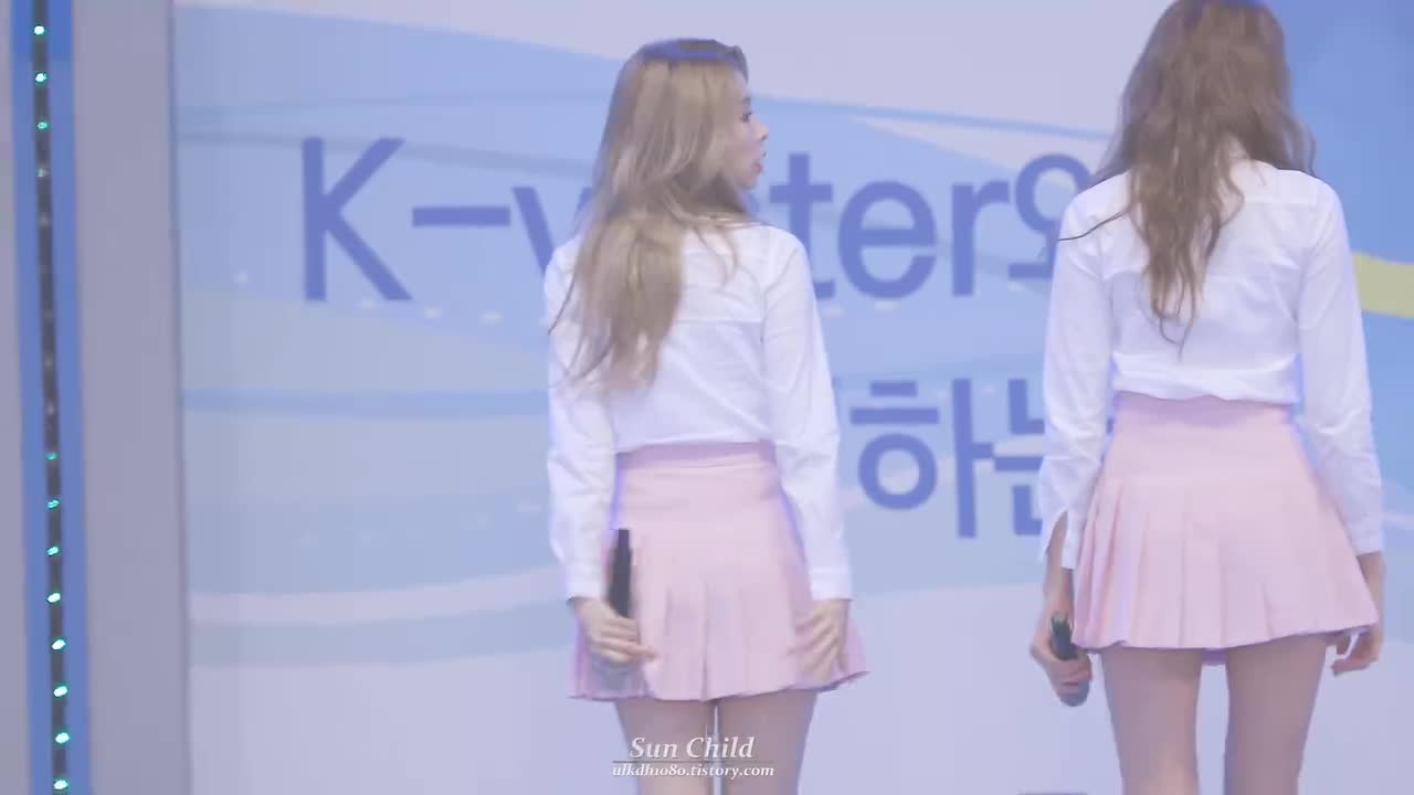 [4k C-Log] 171105 CLC - 'PEPE' 엘키(ELKIE) 직캠 @ 대전 행복페스티벌 by Sun Child_2160p