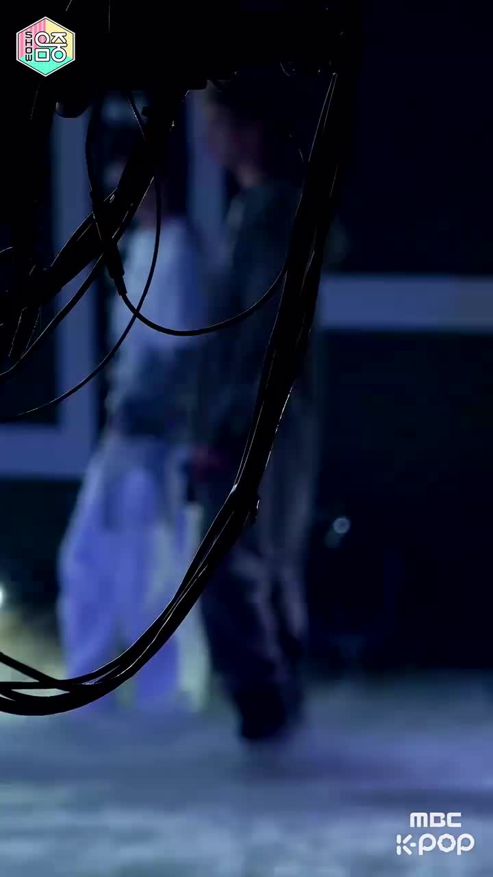 250920 FaSHioN l 音中