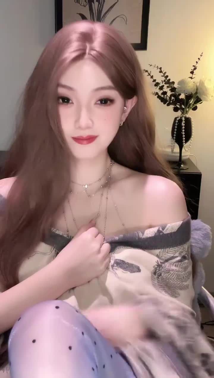 前妻_小心心看w_2025-11-04_15-47-23_000