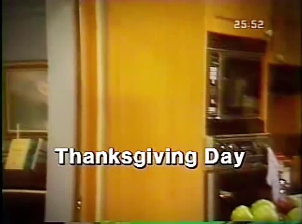 16 Thanksgiving 感恩节 Act 1 中英字幕