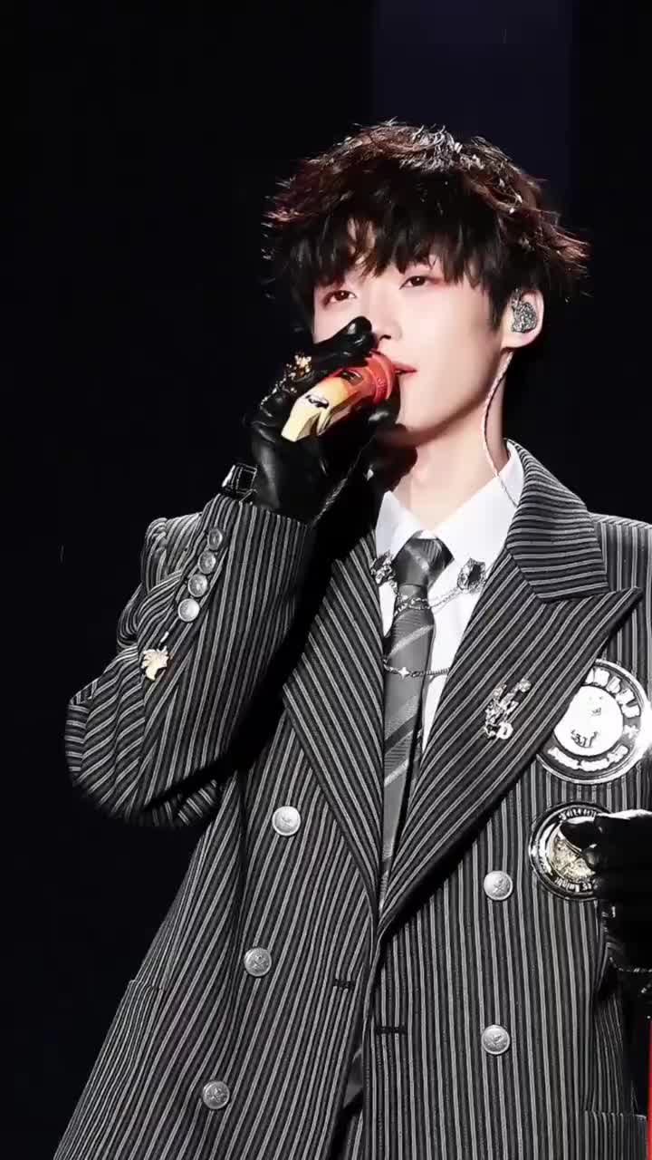 《拥抱你的我》