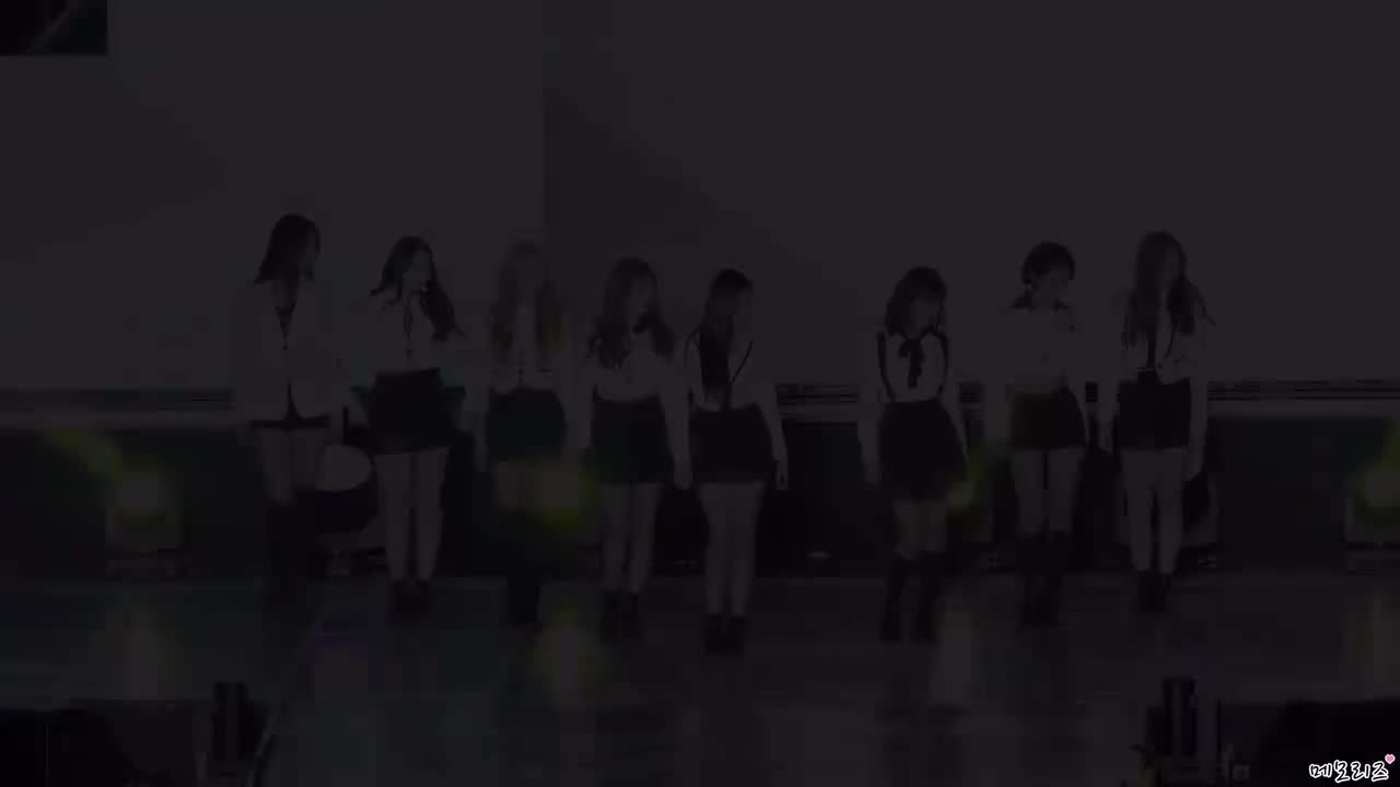 [4K] 181009 모모랜드(MOMOLAND) - 뿜뿜(BBoomBBoom) [2018_월드프렌즈뮤직페스티벌] 직캠(Fancam) by 메모리