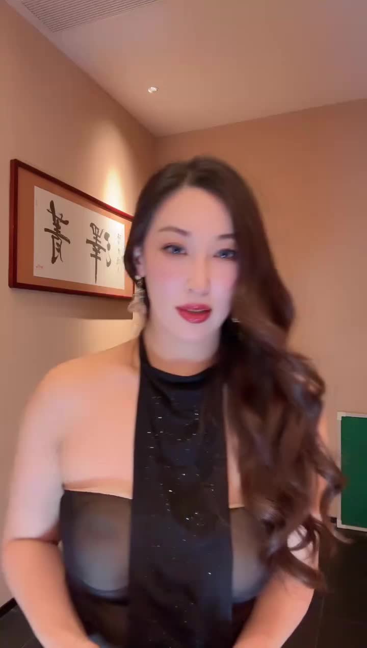 温柔的李经理_2025-12-15_16-11-13_000