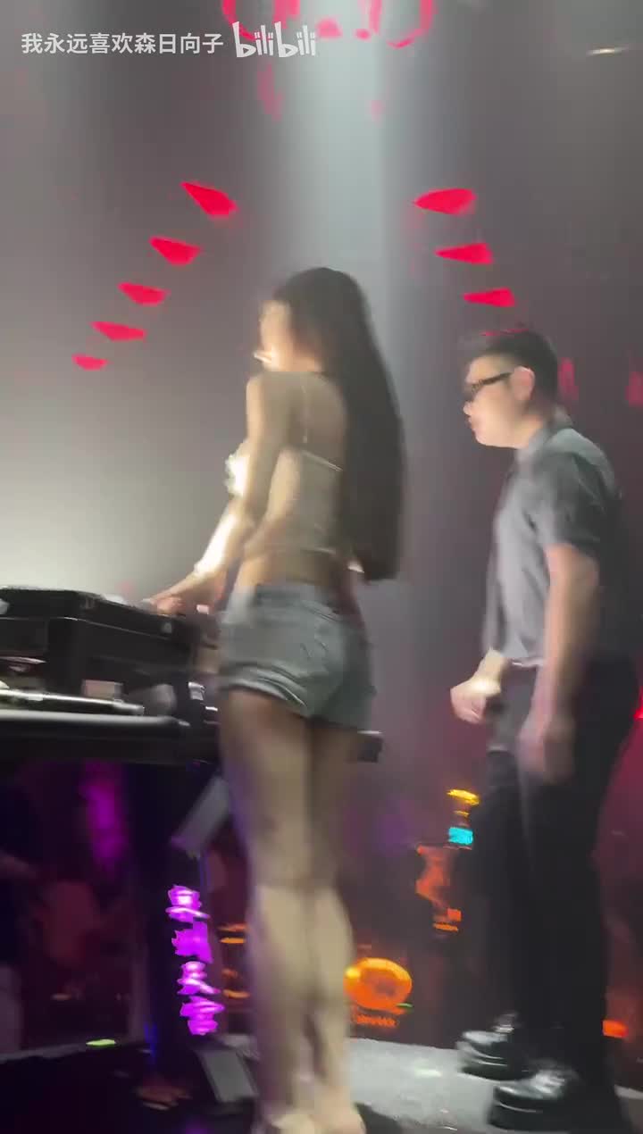 DJ狐小妮_202605241908_0