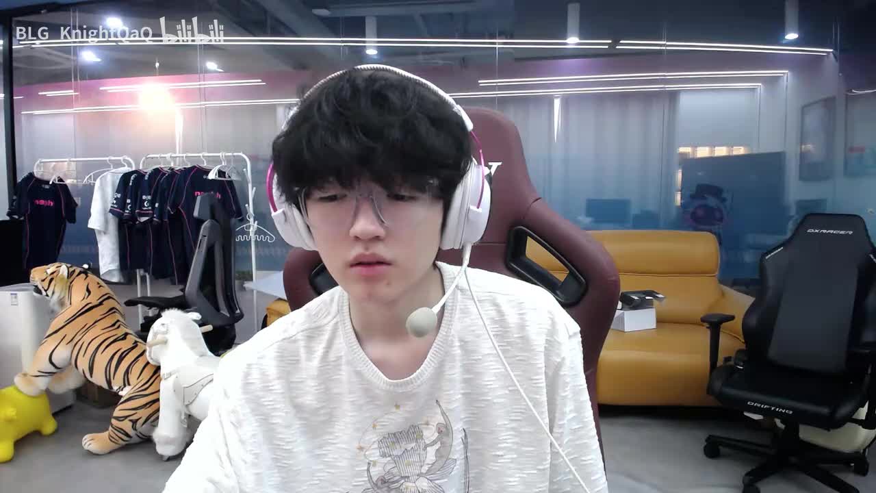 0-100T vs Vit