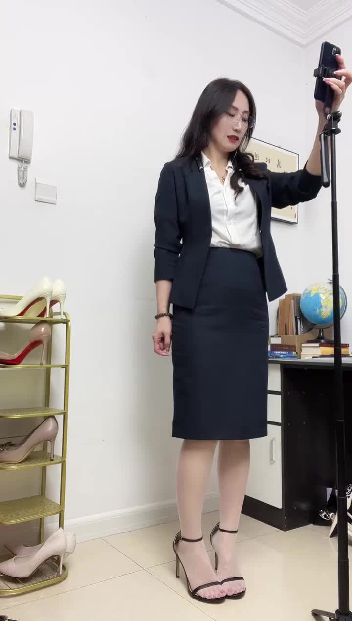 Monica_2_2025_10_11T03_14_33