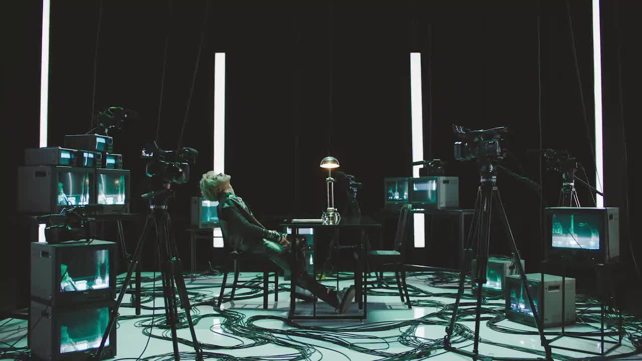 Turn Back Time (超时空 回)