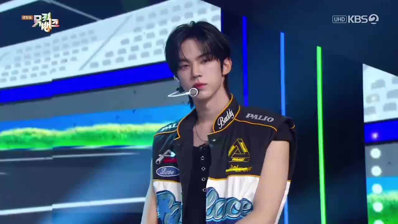 4K60帧《OVERDRIVE》(Music Bank 20251031)