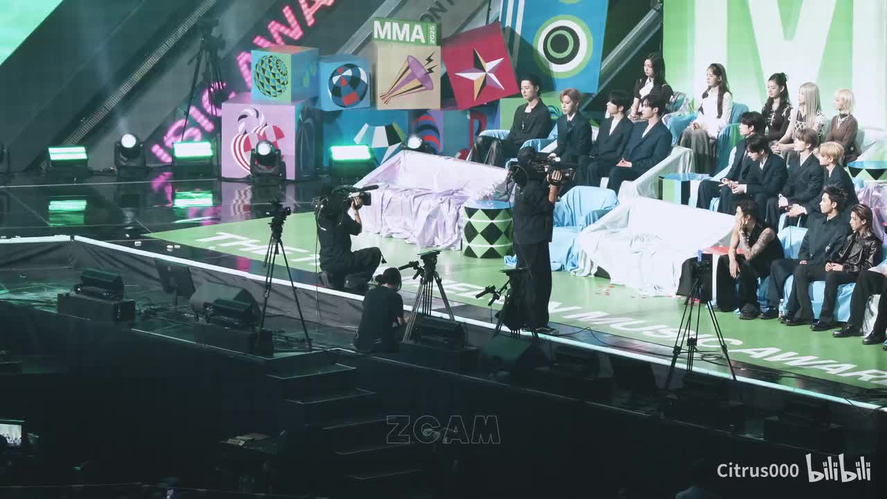 【4K】Kiiikiii 'I DO ME' 年度音乐视频 获奖反应 朴宰范 权正烈 Woods HanRolo IDID AlphaDriveOne Lo