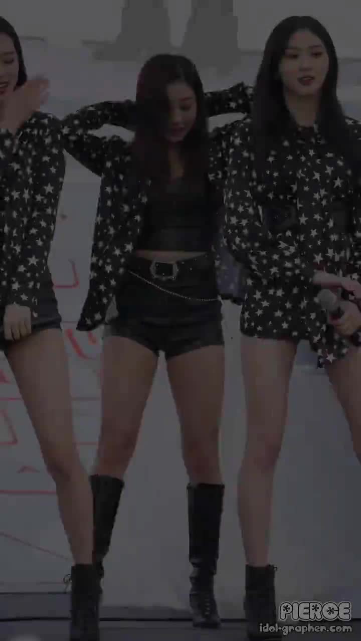 180512 Hobgobin