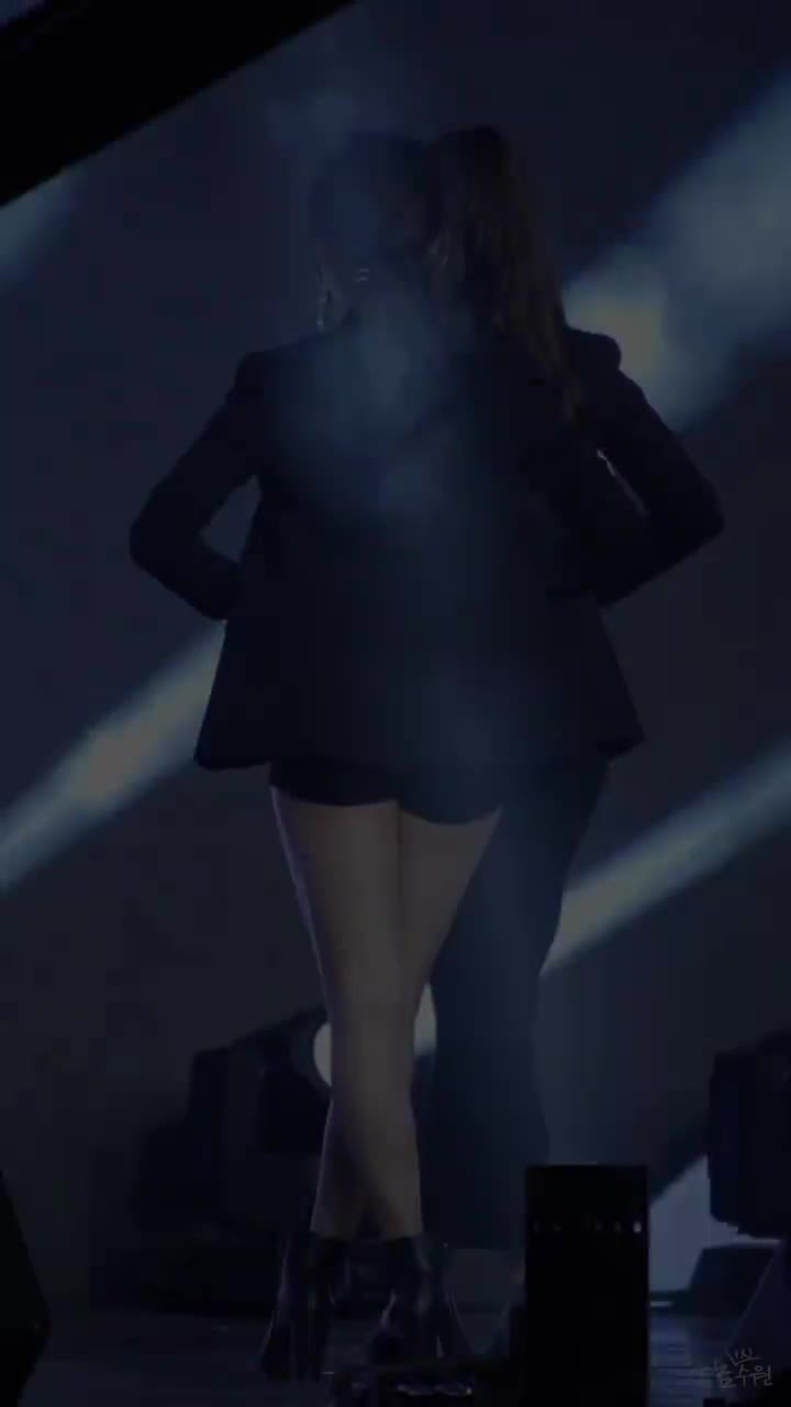 180506 Black Dress