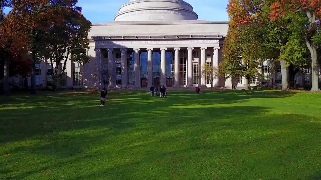 【2021】L10- 通过域适应处理数据集偏差问题