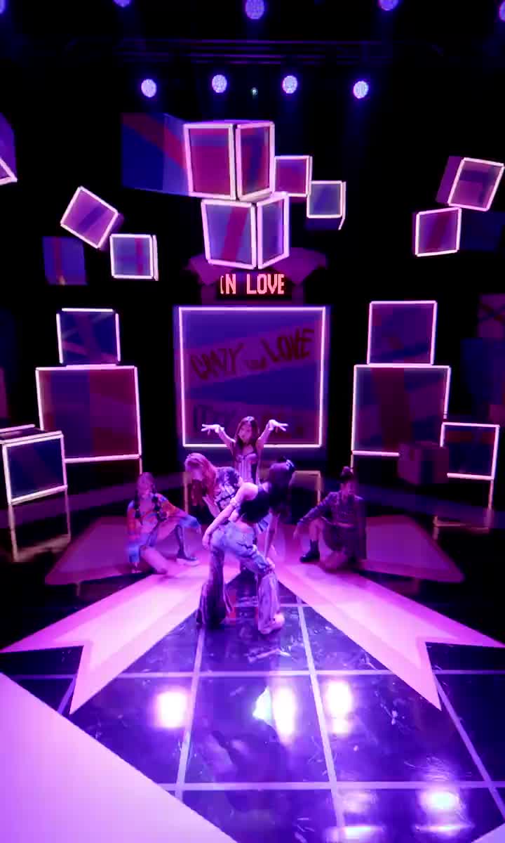 OUTNOW 竖屏 ITZY - LOCO