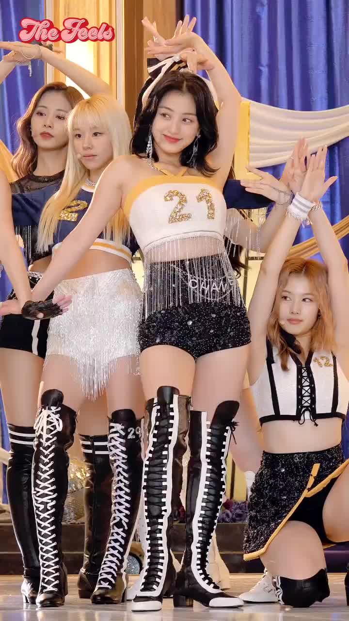 ♥211002 The Feel 【The Tonight Show】