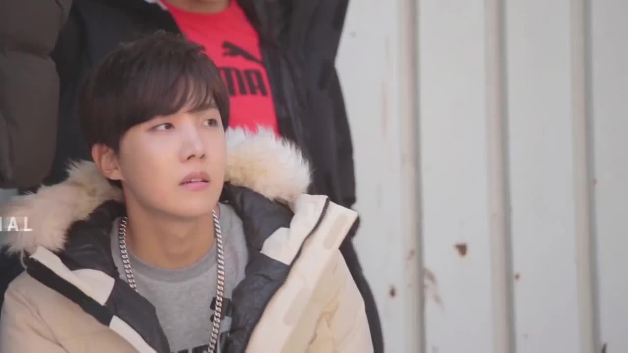 【151031】PLAY WARM BTS唤醒冻结的都市 J-Hope Ver