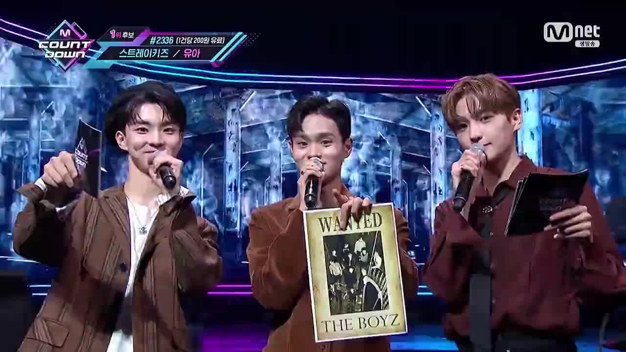 Straykids - Back Door (200924 Mnet M!Countdown)