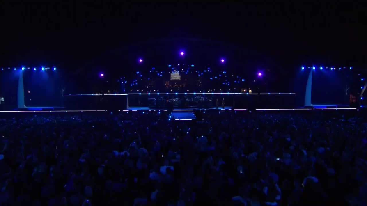 2014 美国军人退伍节 Eminem & Rihanna Concert For Valor Live