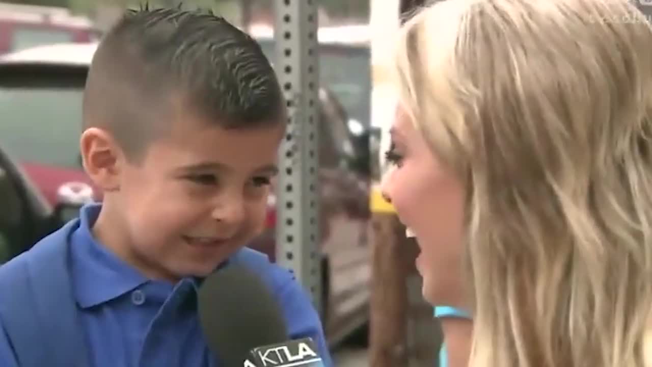 小孩哭着哭着伤心