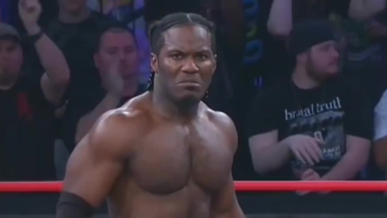 黑人拳击手猥琐微笑