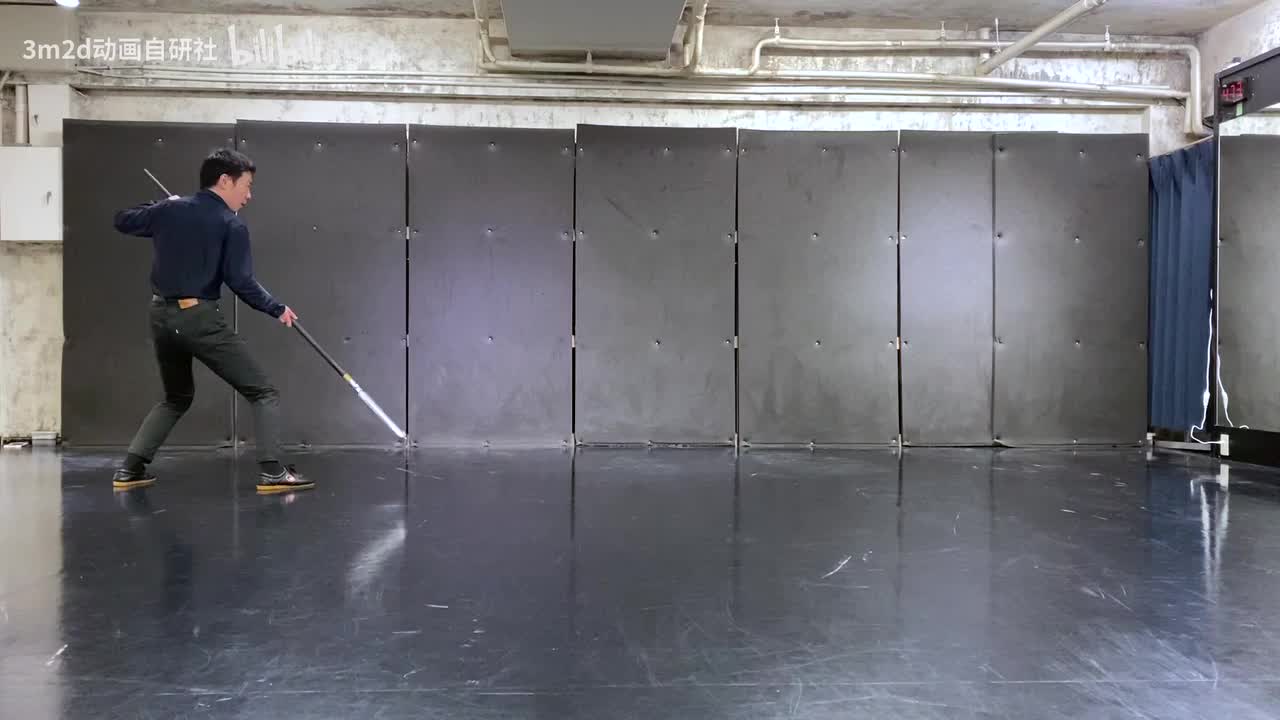 【长武器(LongWeapon)】花式脚踢枪攻击方式002