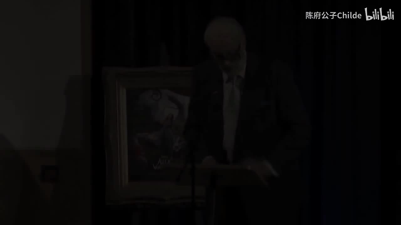 克里斯托弗·李 朗读诗歌《炸脖龙》