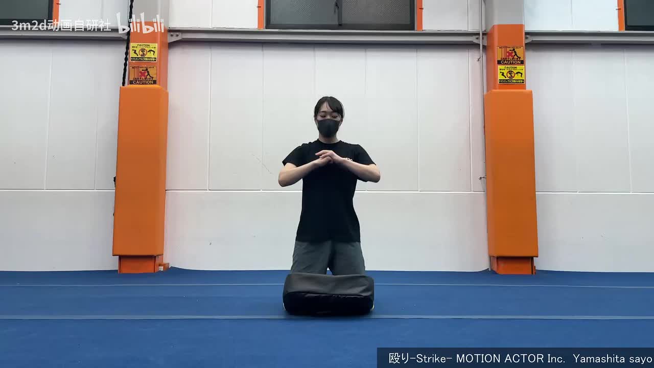 【拳】砸地（连续~追击）