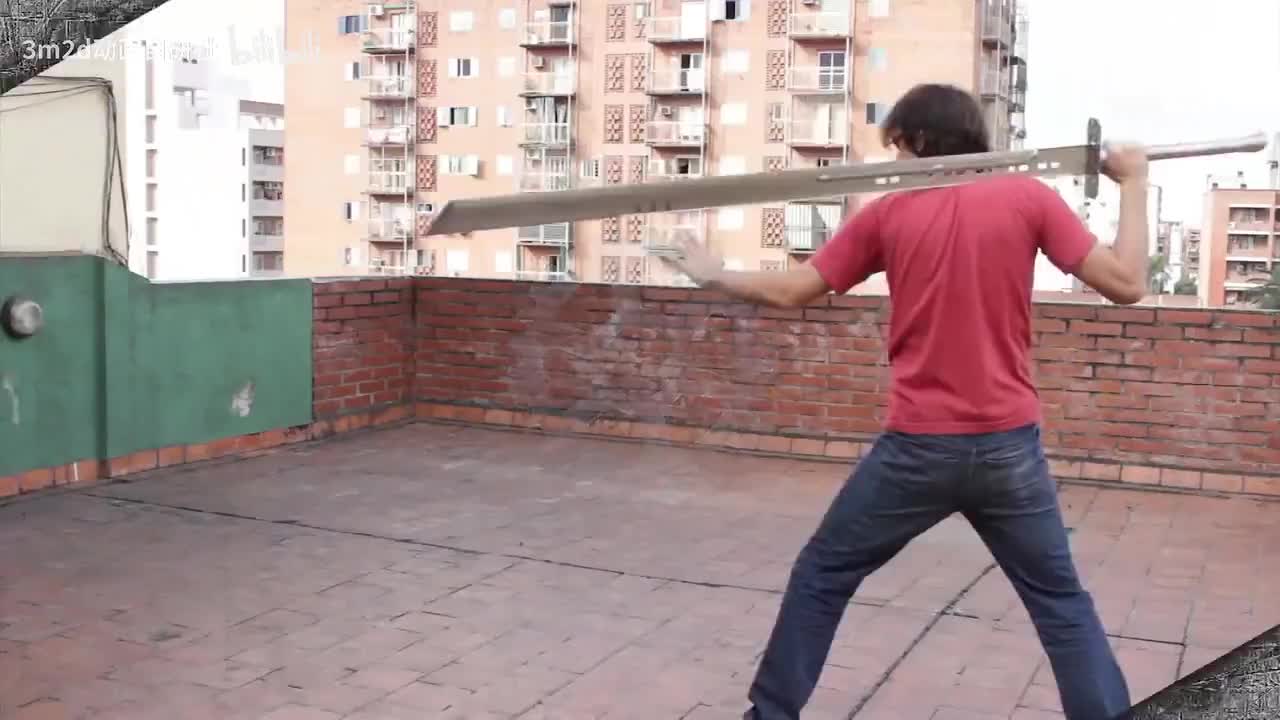 【重剑】大旋风→斩击