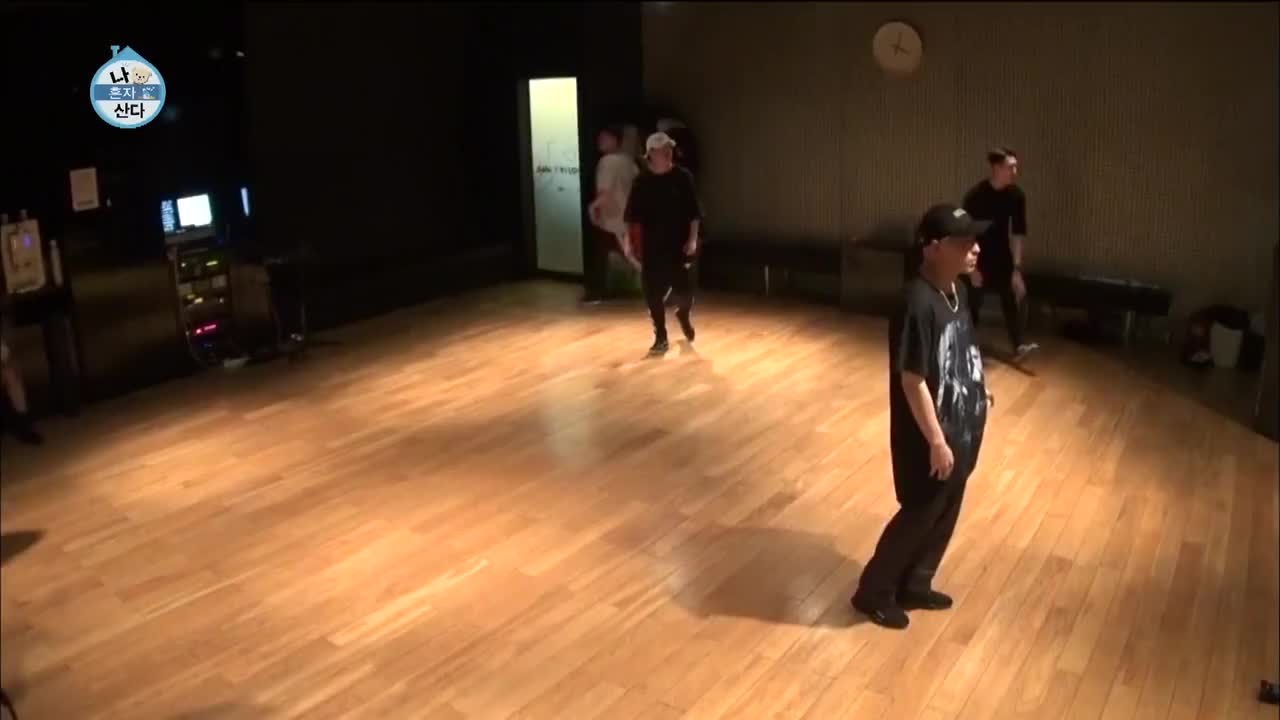 太阳(BIGBANG) 节目练习室