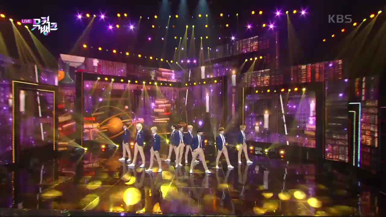 220422 音乐银行回归舞台