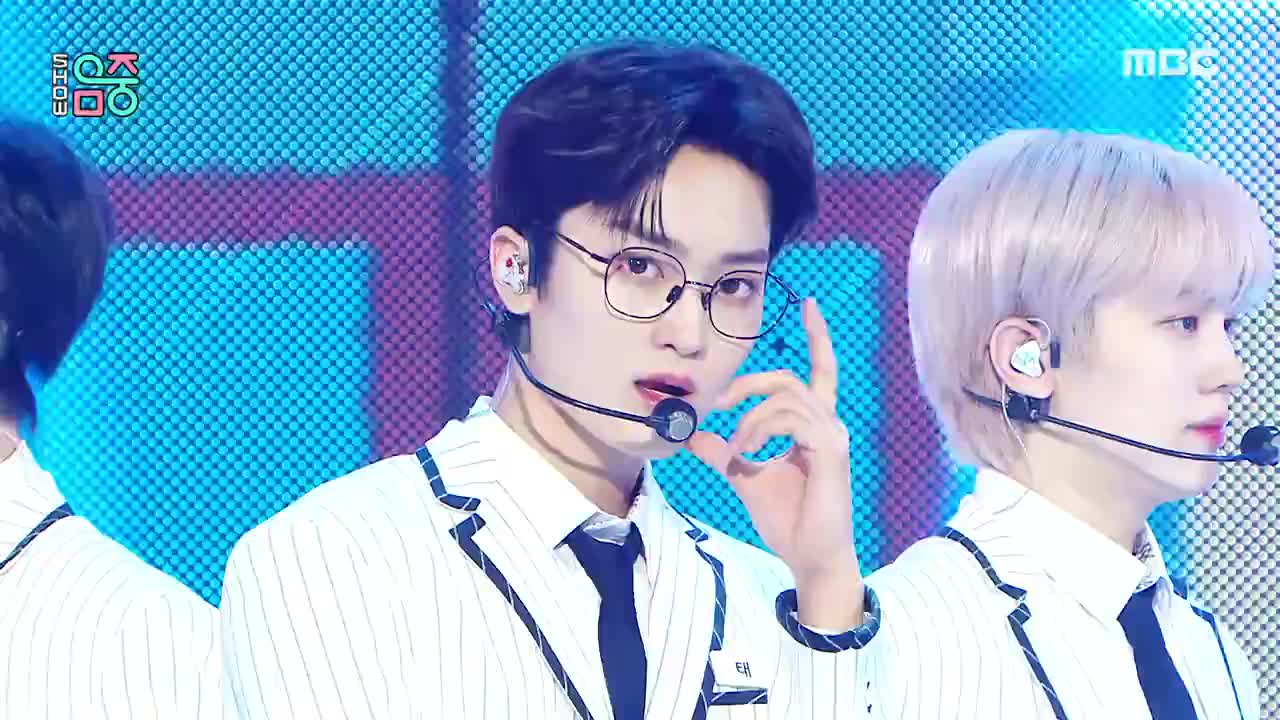 220423 音乐银行回归舞台