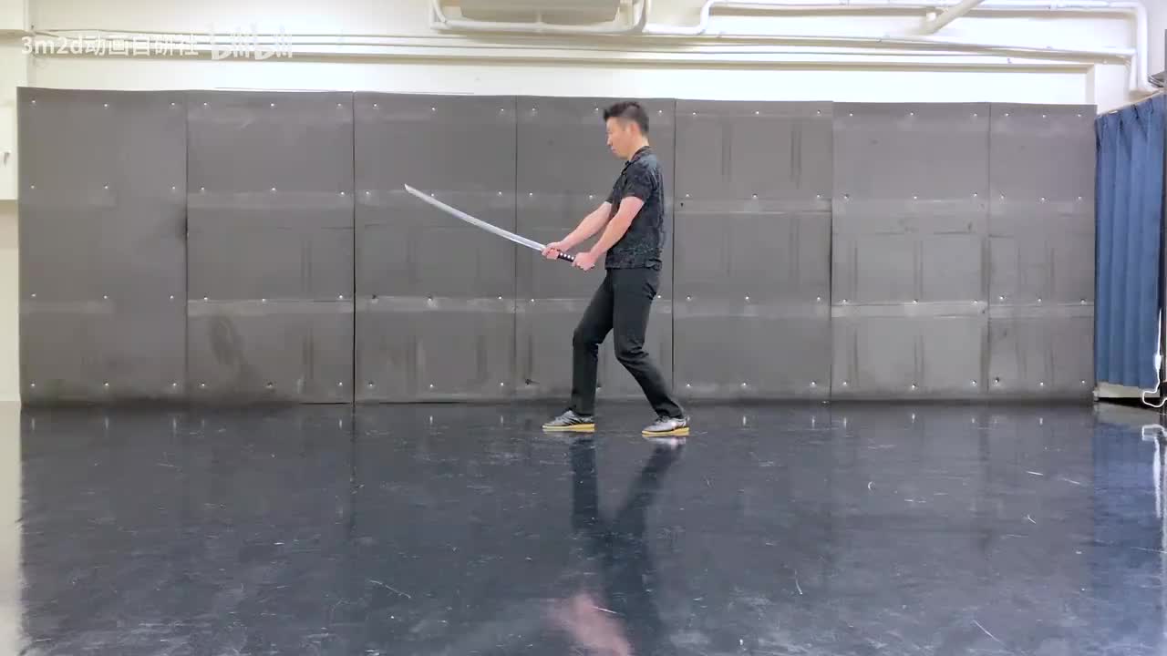 【太刀KATANA】向后斩击→返回