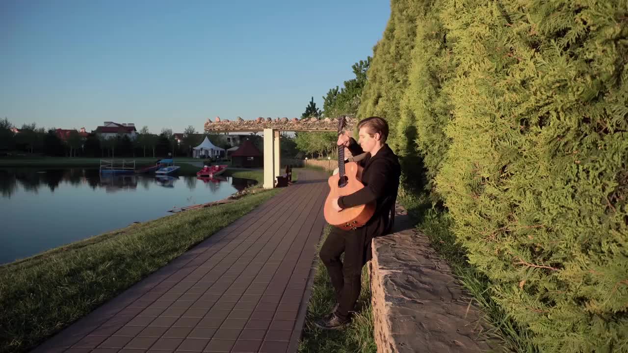 Alexandr Misko－ Africa