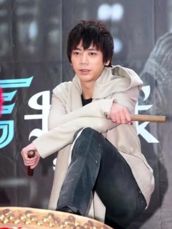 刀马旦（我歌Live版和声伴奏)