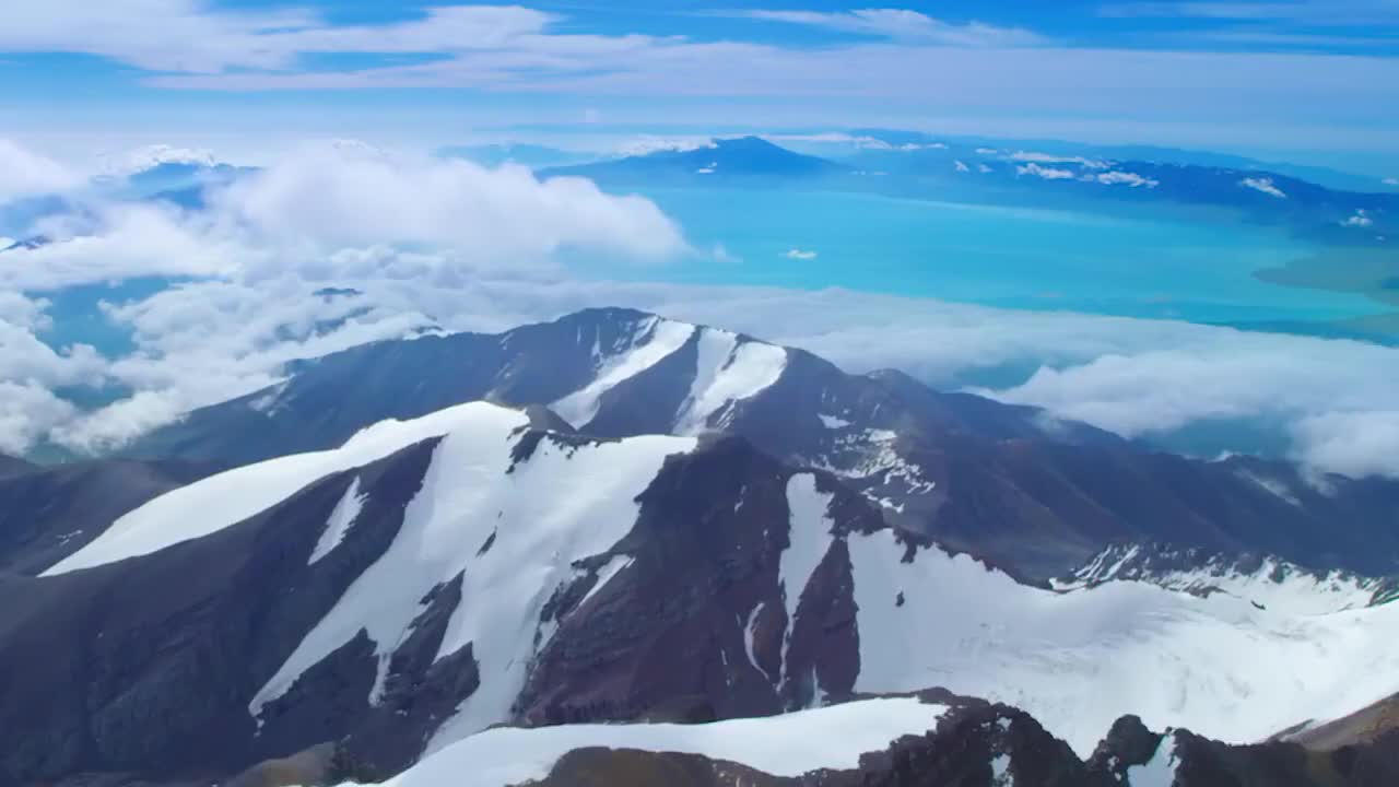 【美丽中国】《Amazing China》双语字幕绝佳英语听力素材，感受中国自然风光-p14-14.高山上的蓝宝石[高清版]