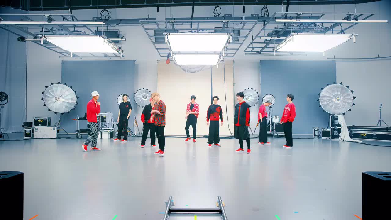 4K Snow Man ｢JUICY｣ Dance Practice