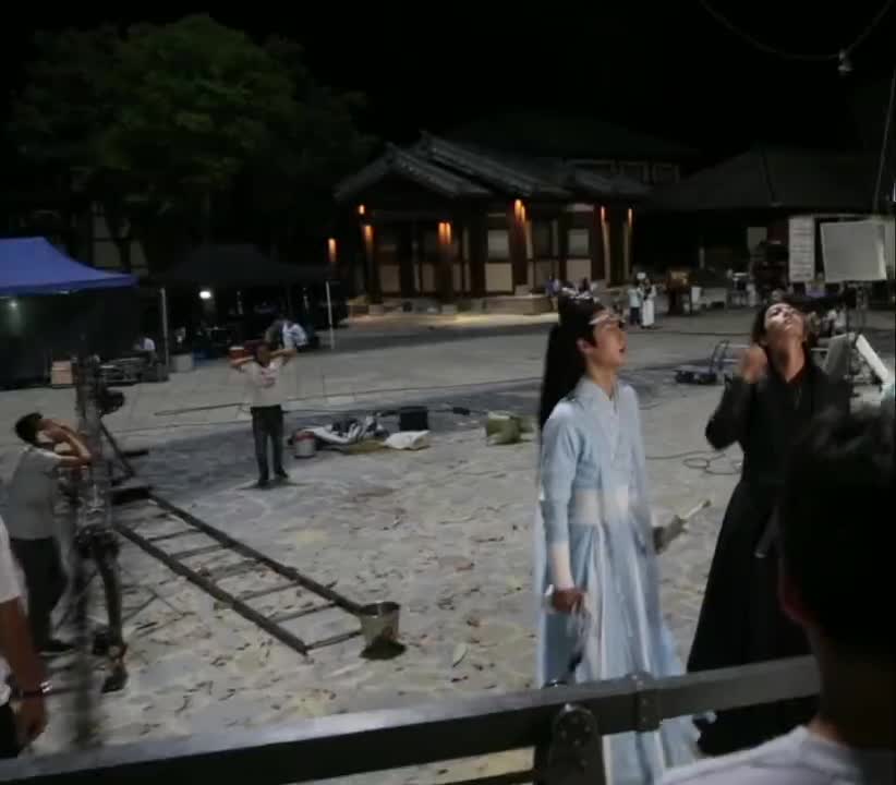 常氏对戏（小蓝打喷嚏好可爱）