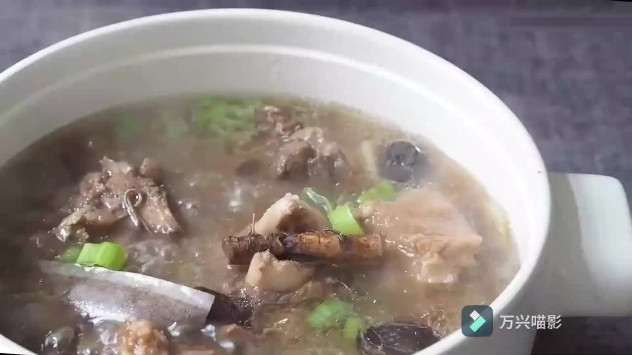 2-14五指毛桃猪骨汤