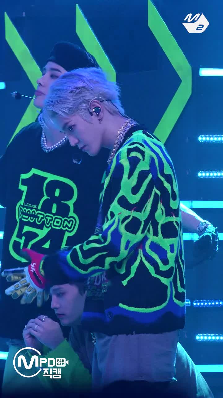 【竖版】220922 2 Baddies [MCD] 4K