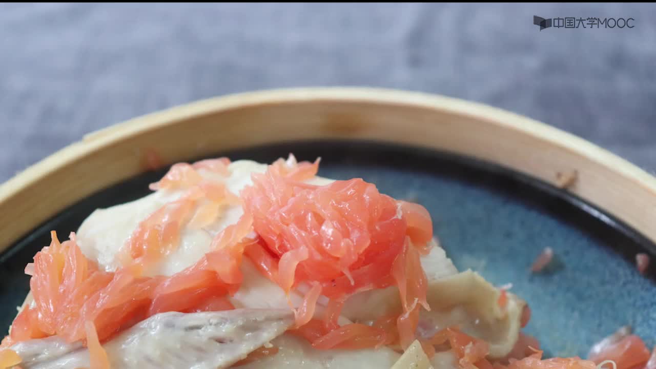 [8.46.1]--【节气药膳—白露】柚子鸡