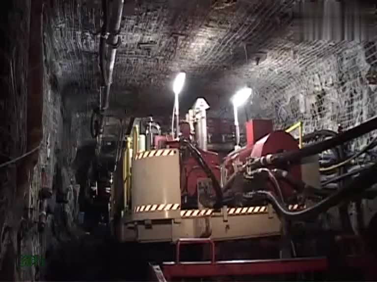 7.2.5-顶煤放出实拍-视频资料