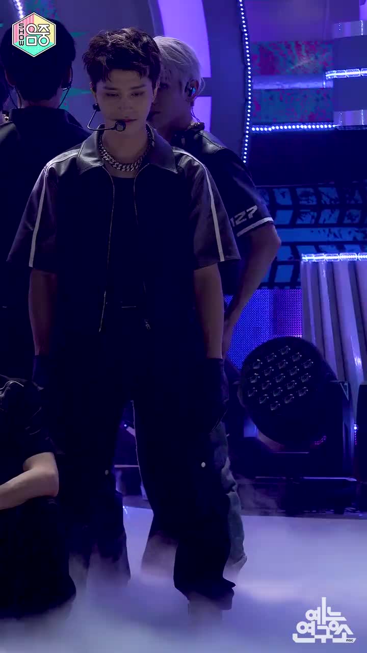 【竖版】220924 Faster [Show! MusicCore] 4K