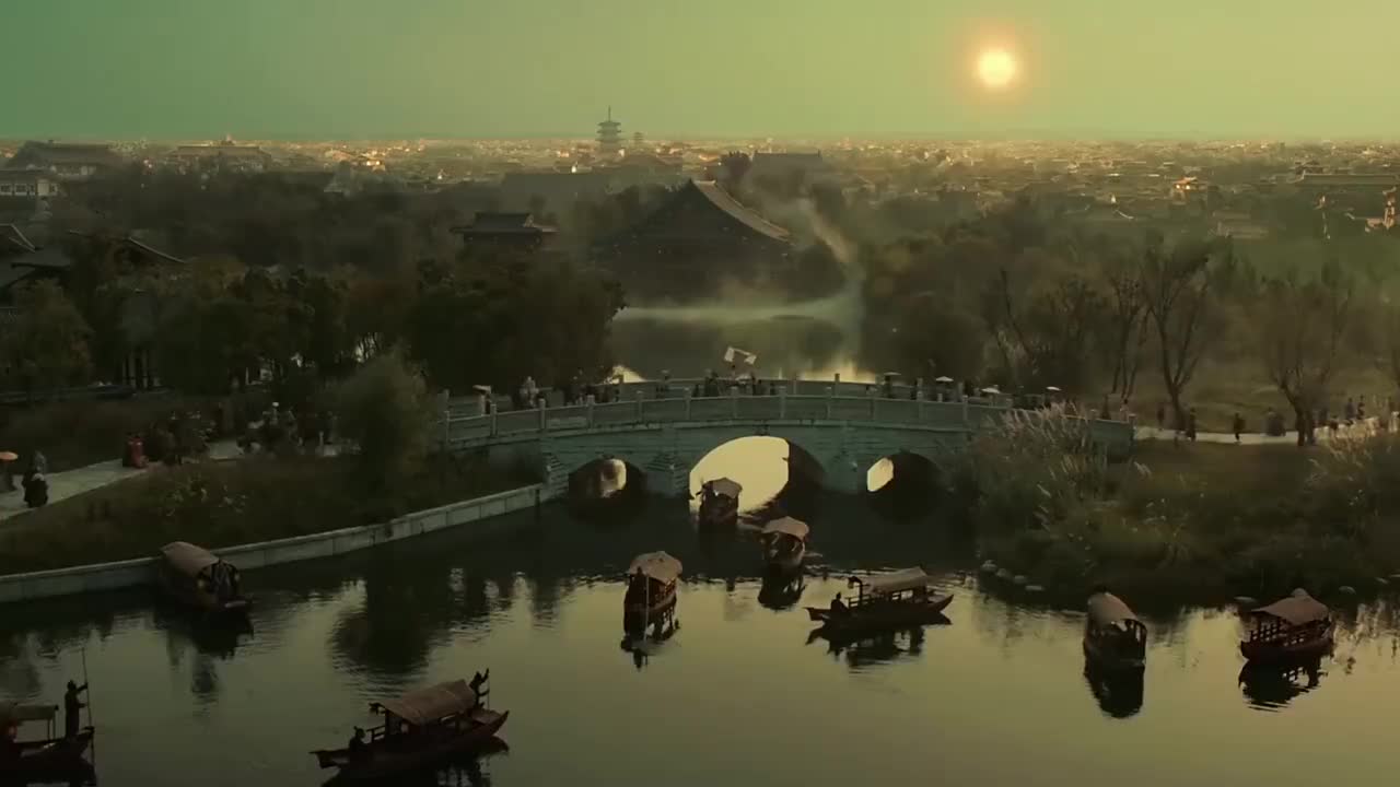 11、烟花、孔明灯、热闹的人群