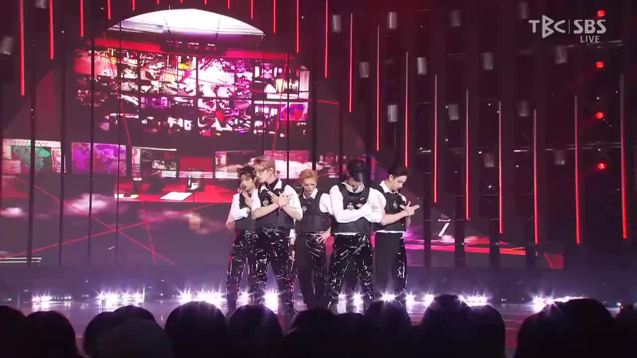 stray kids《CASE 143》1023 人歌